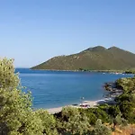 Nikole's Luxury 180m2 Tirós