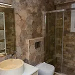 Nikole's Luxury 180m2