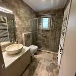 Nikole's Luxury 180m2 * Tirós