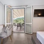 Nikole's Luxury 180m2 בית נופש