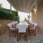 Nikole's Luxury 180m2 בית נופש Tirós