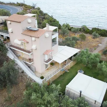 Nikole's Luxury 180m2 Тирос