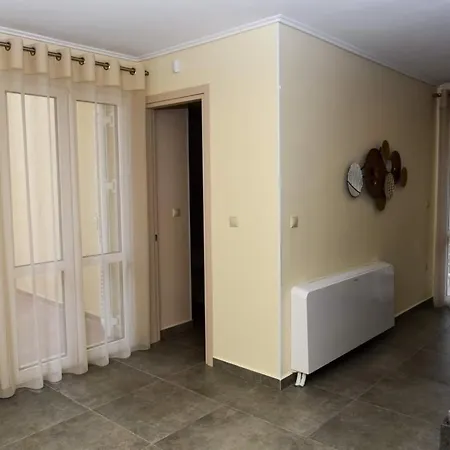 Nikole's Luxury 180m2 * Тирос