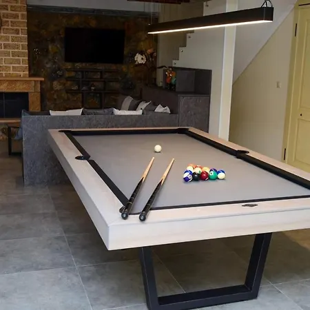 Nikole's Luxury 180m2 * Тирос