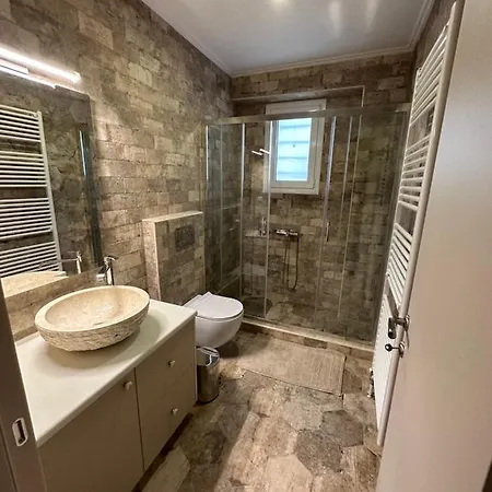 Nikole's Luxury 180m2 * Тирос