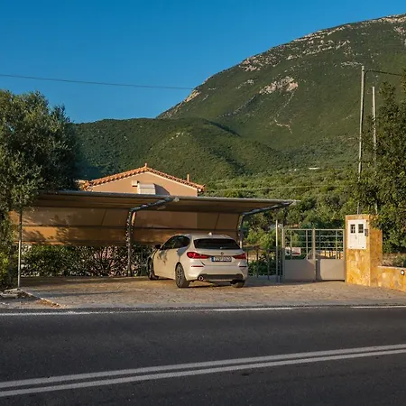 Nikole's Luxury 180m2 Vakantiehuis Tirós