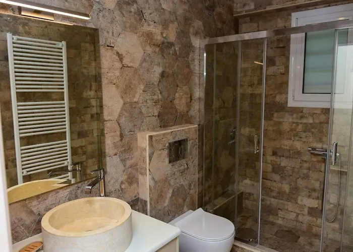 Nikole's Luxury 180m2