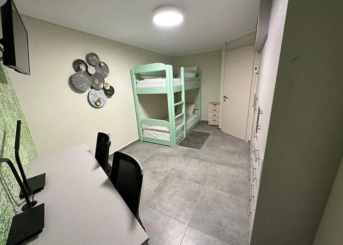 Nikole's Luxury 180m2